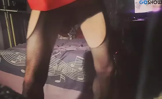 Crossdresser Masturbates with a Dildo