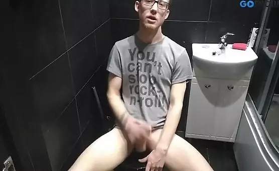 Restroom Blowjob Adventures